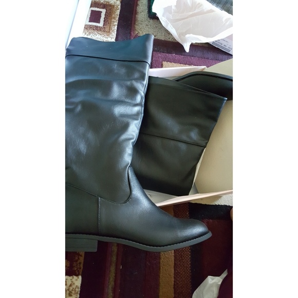 Leather boots